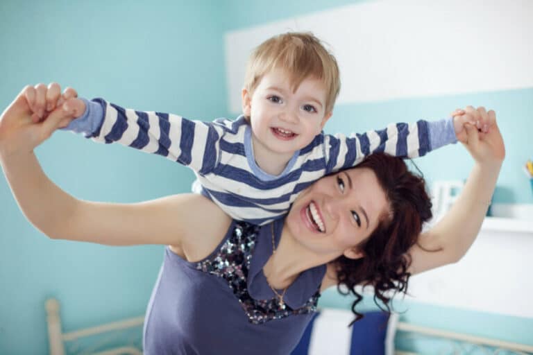 Daycare vs Nanny: 9 Pros and Cons